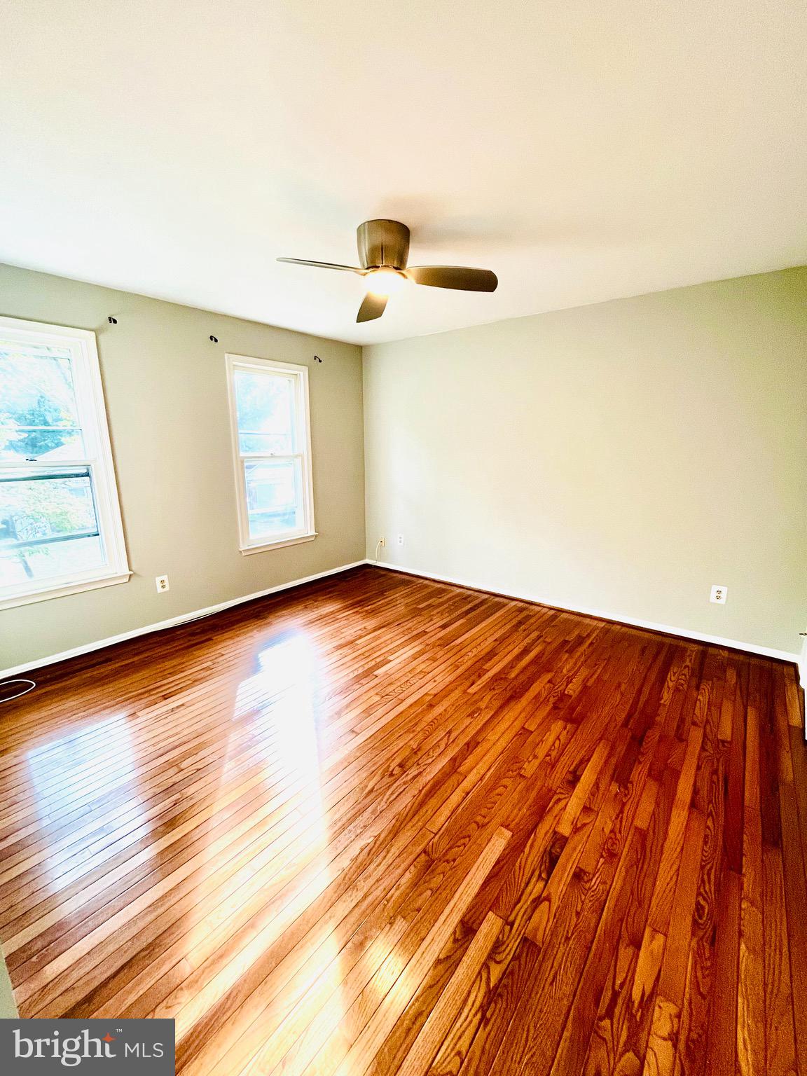 SNOWDENS MILL - Residential