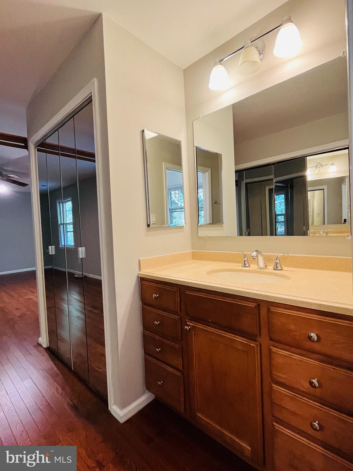 SNOWDENS MILL - Residential