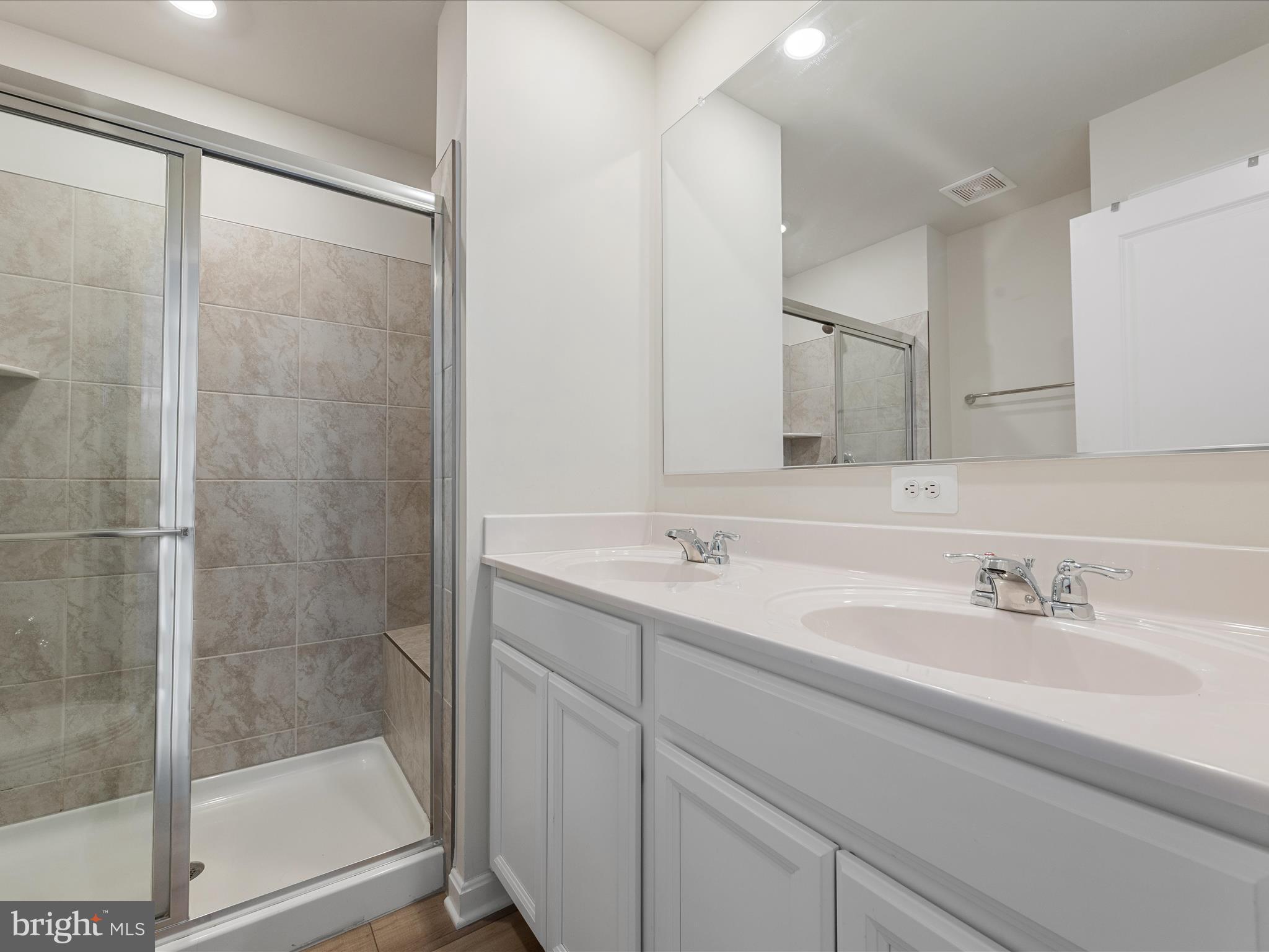 NORBORNE GLEBE - Residential