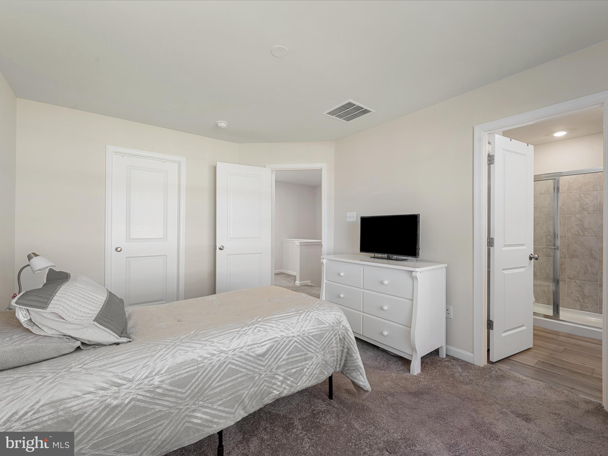 NORBORNE GLEBE - Residential