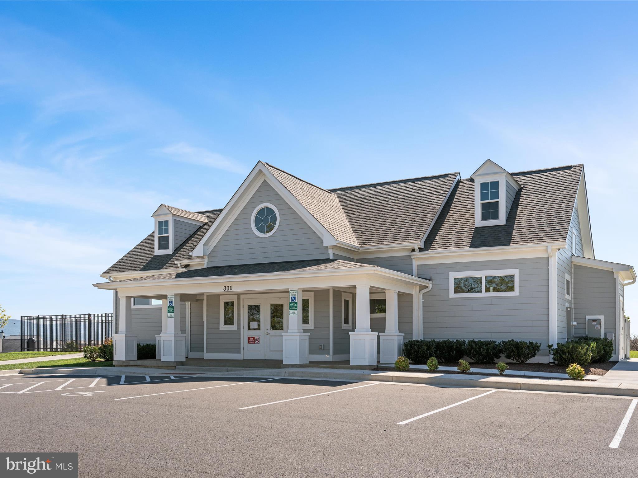 NORBORNE GLEBE - Residential