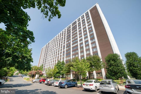 Condo For Sale - 11801 Rockville Pike Pike #1513<br/> ROCKVILLE, MD 20852