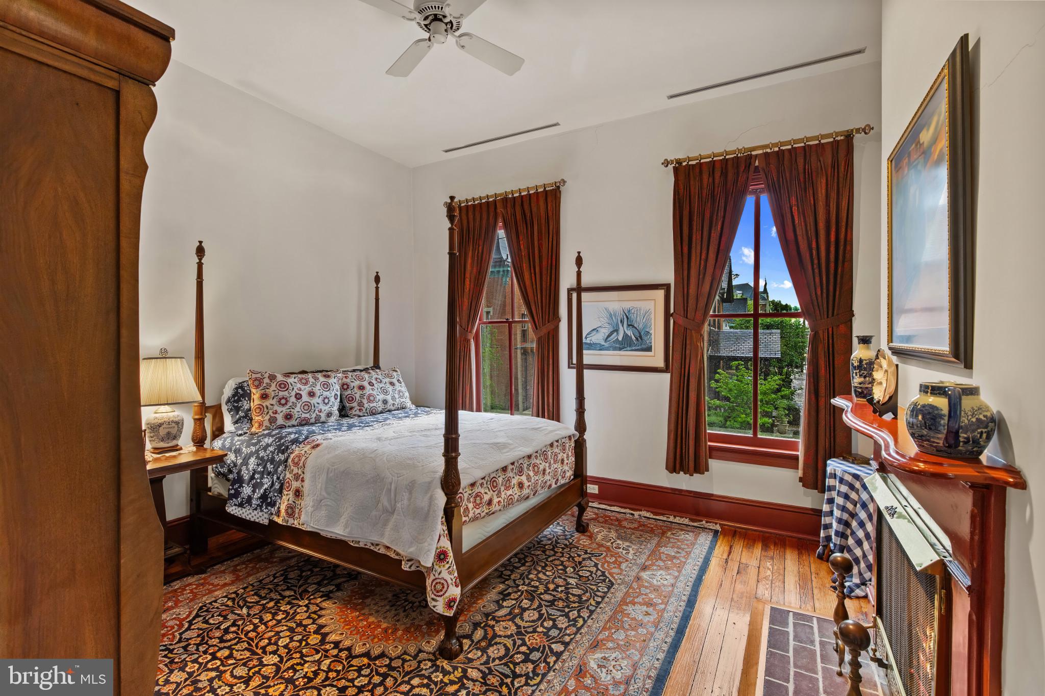 ANNAPOLIS - Residential