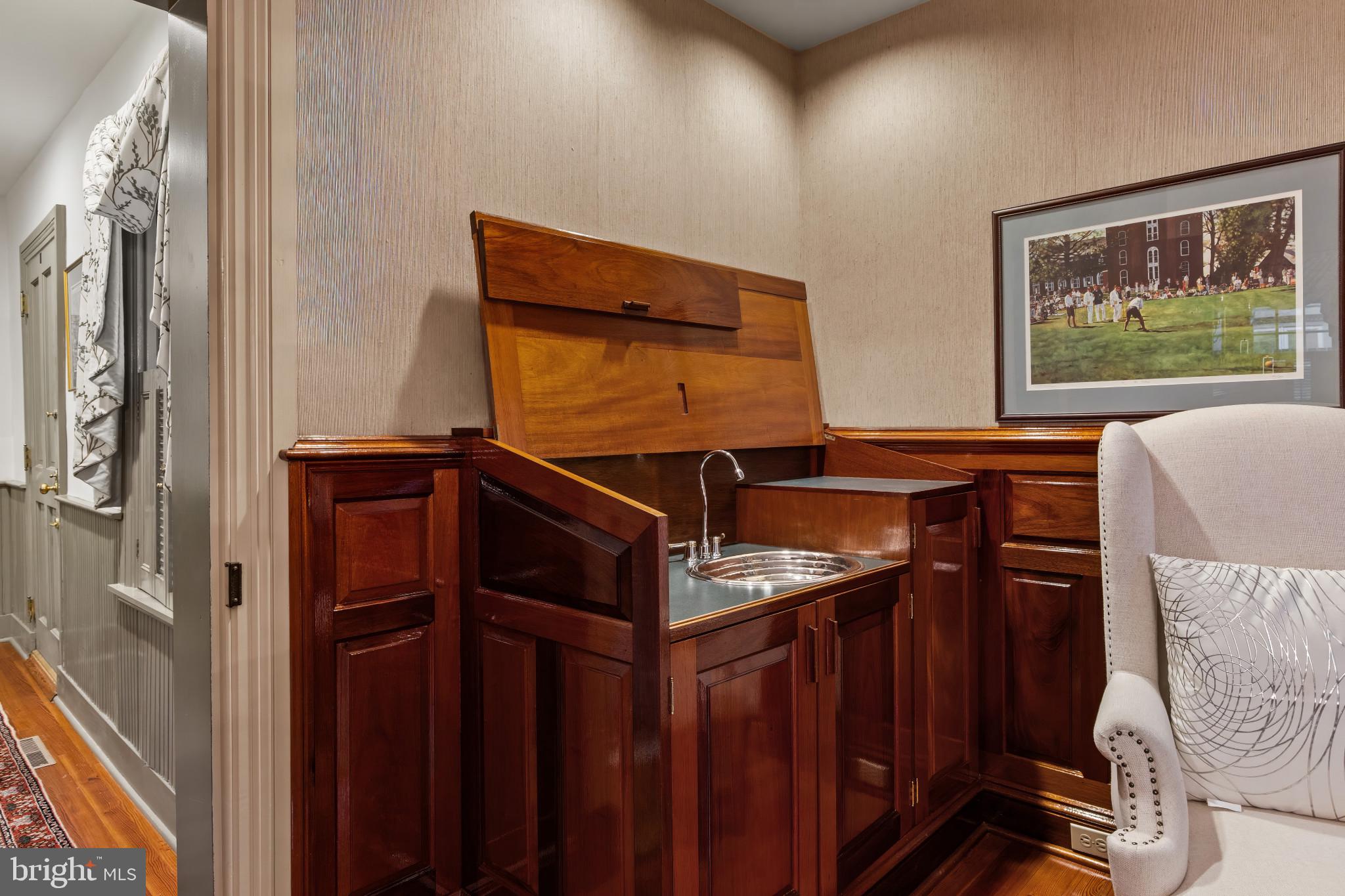 ANNAPOLIS - Residential