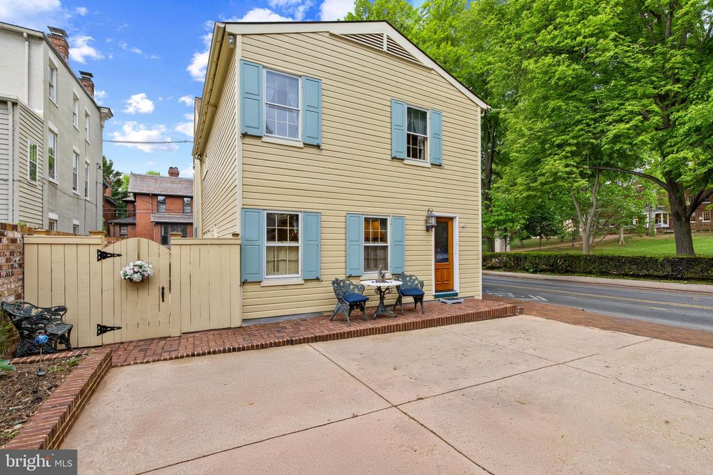 Photo of 250 Prince George Street, ANNAPOLIS, MD 21401 (MLS # MDAA2143146)