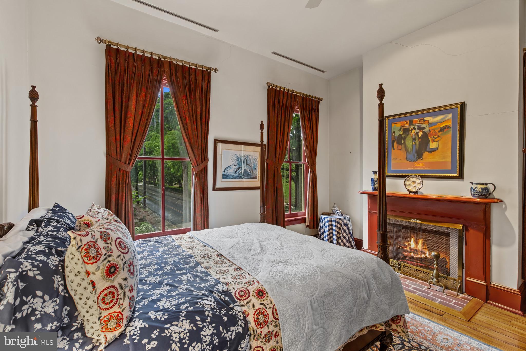 ANNAPOLIS - Residential