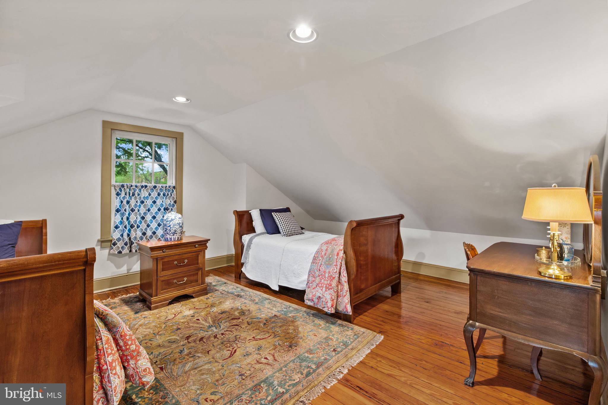 ANNAPOLIS - Residential