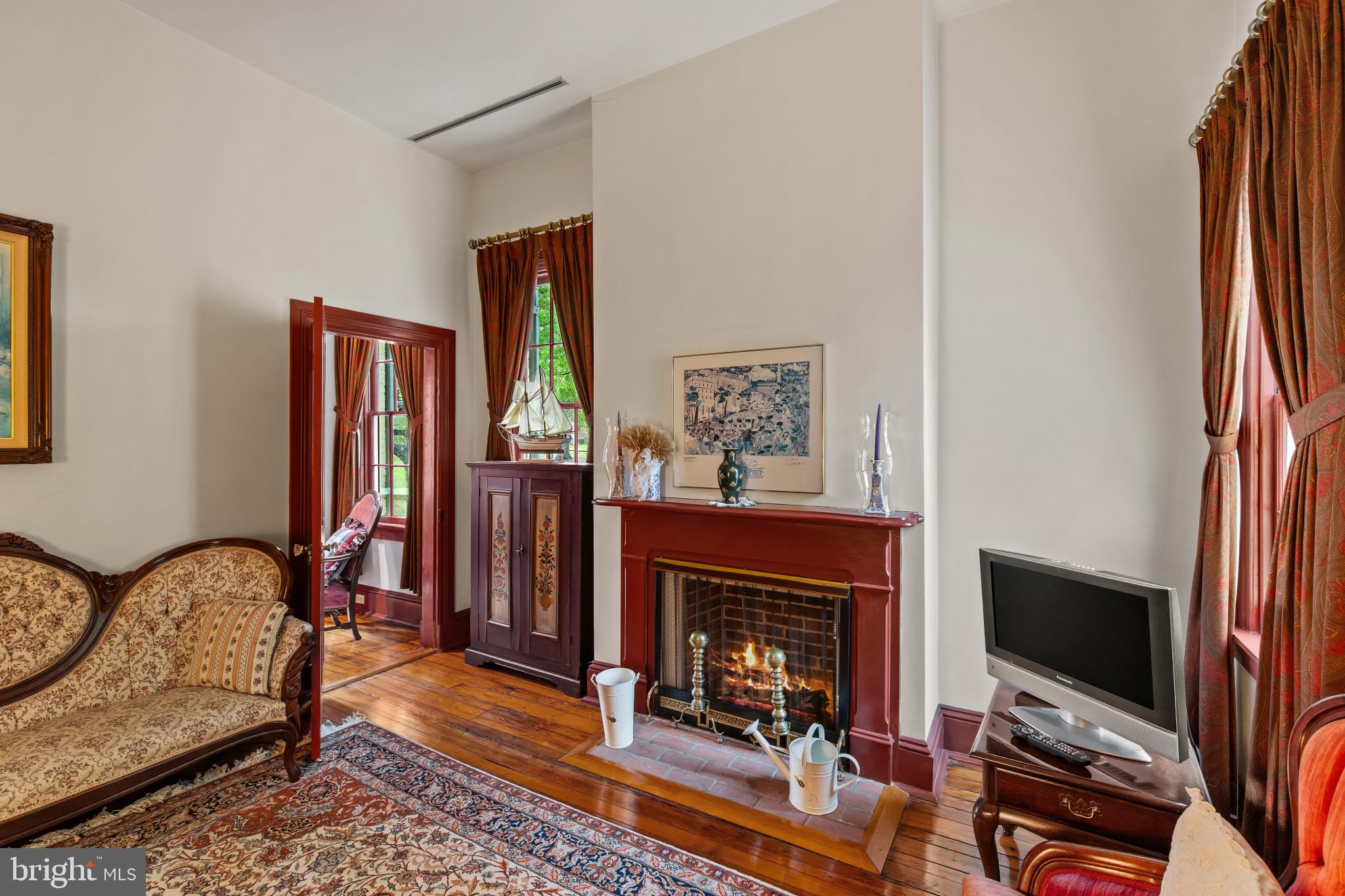 ANNAPOLIS - Residential