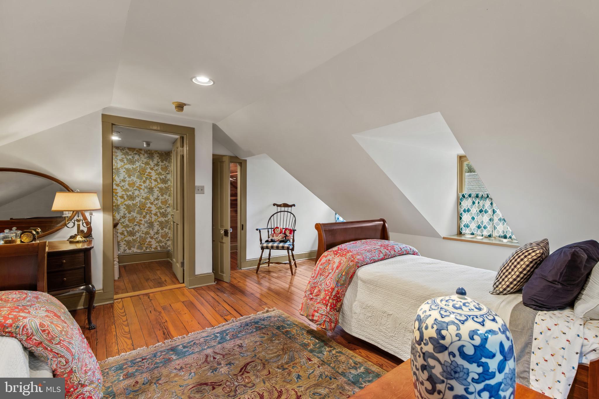 ANNAPOLIS - Residential