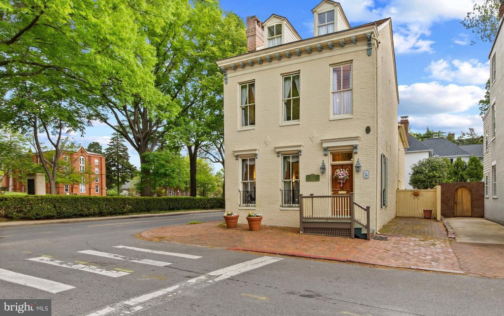 Photo of 250 Prince George Street, ANNAPOLIS, MD 21401 (MLS # MDAA2143146)