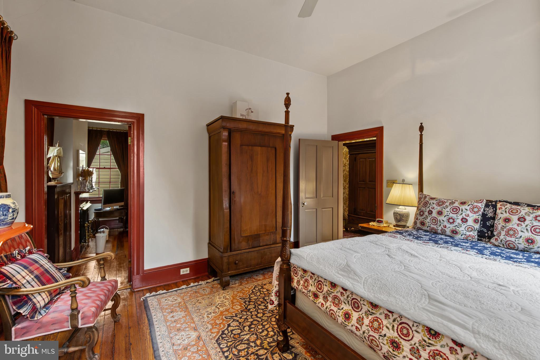 ANNAPOLIS - Residential