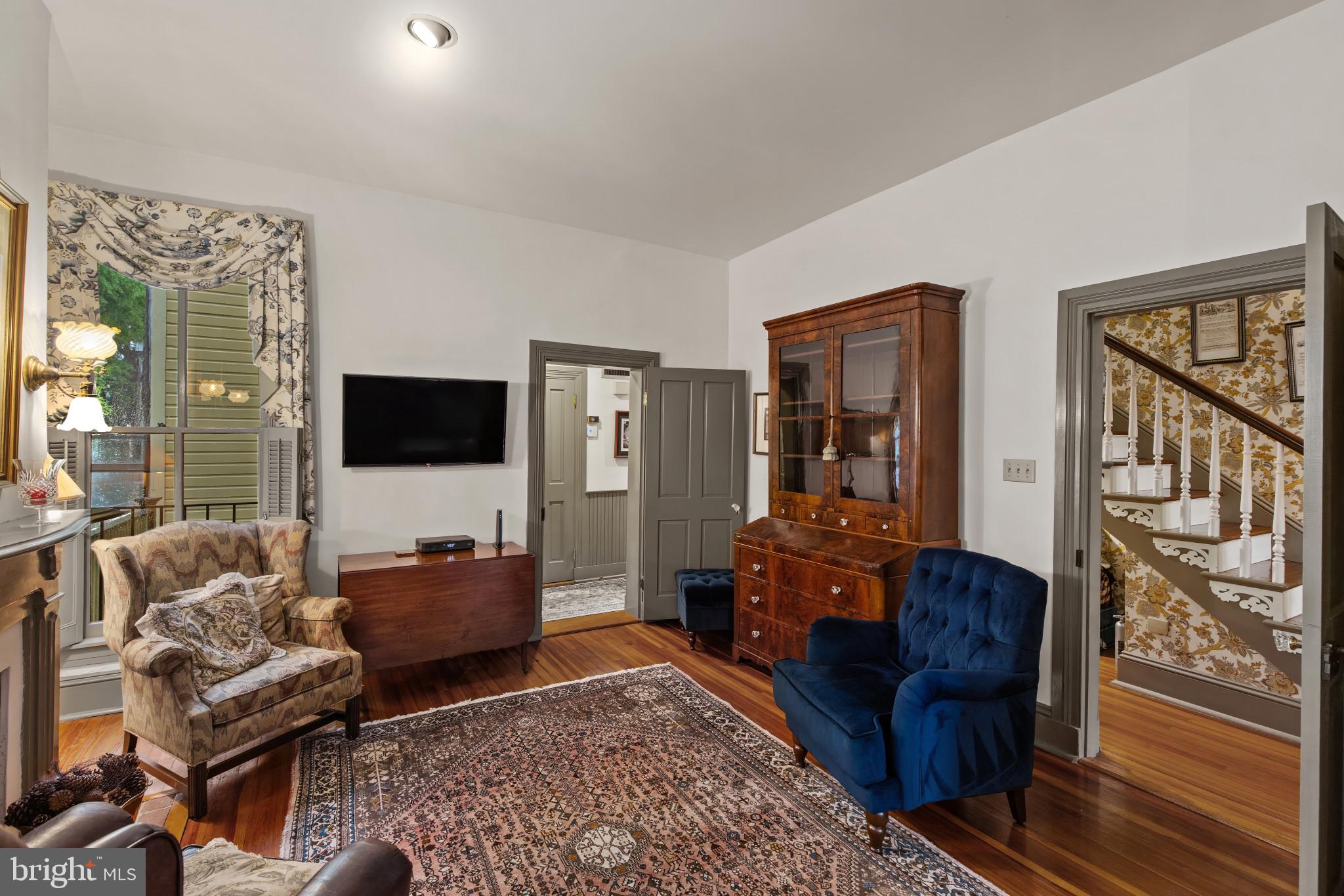 ANNAPOLIS - Residential