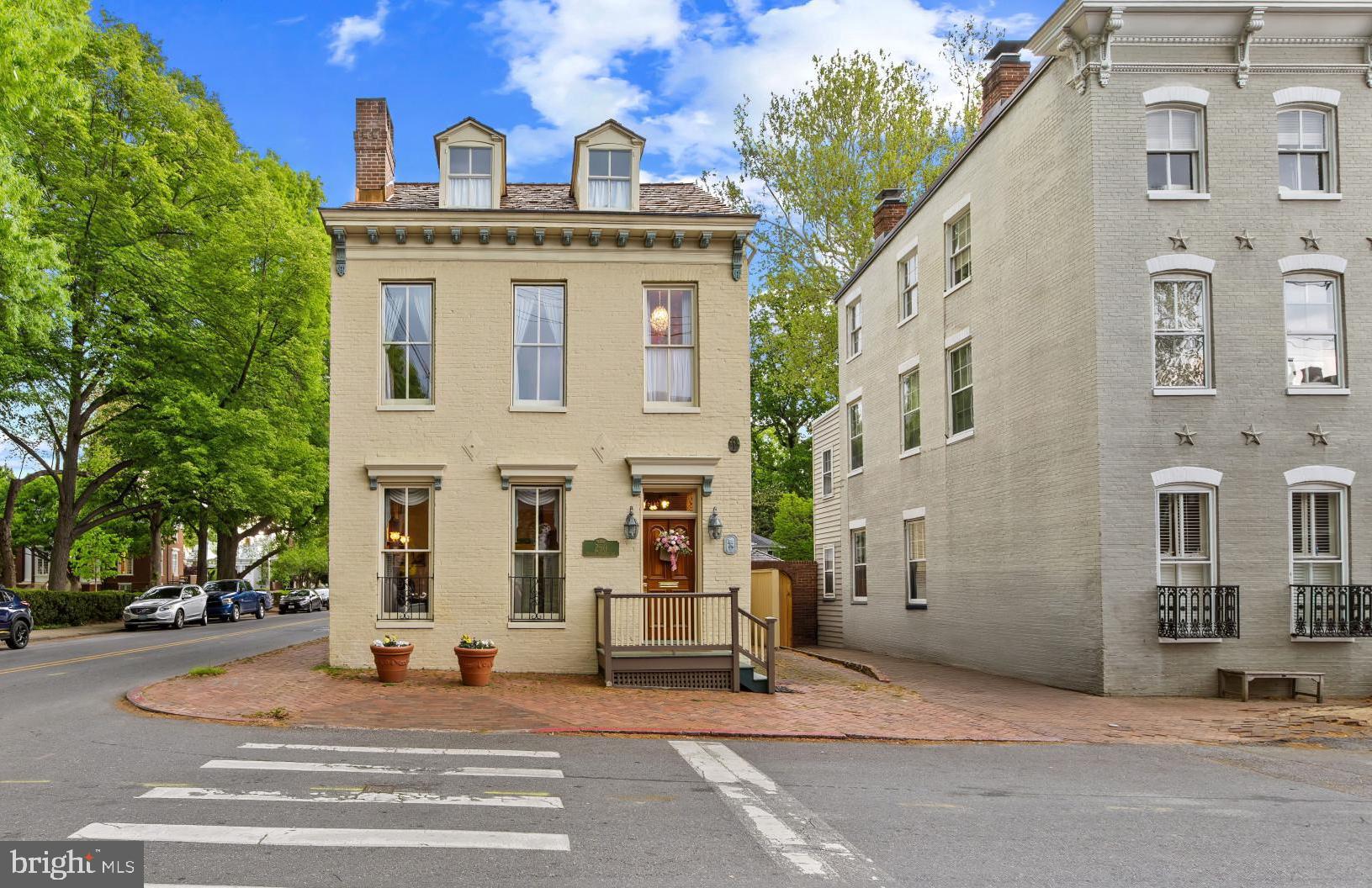 ANNAPOLIS - Residential