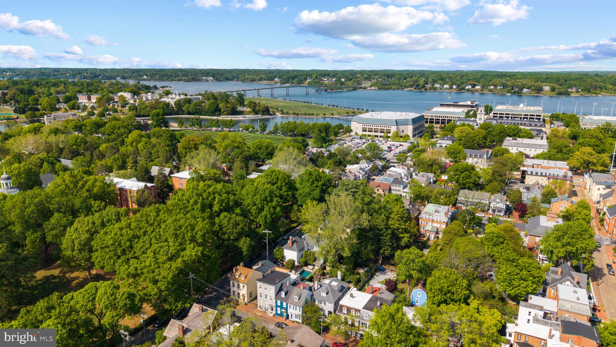 ANNAPOLIS - Residential