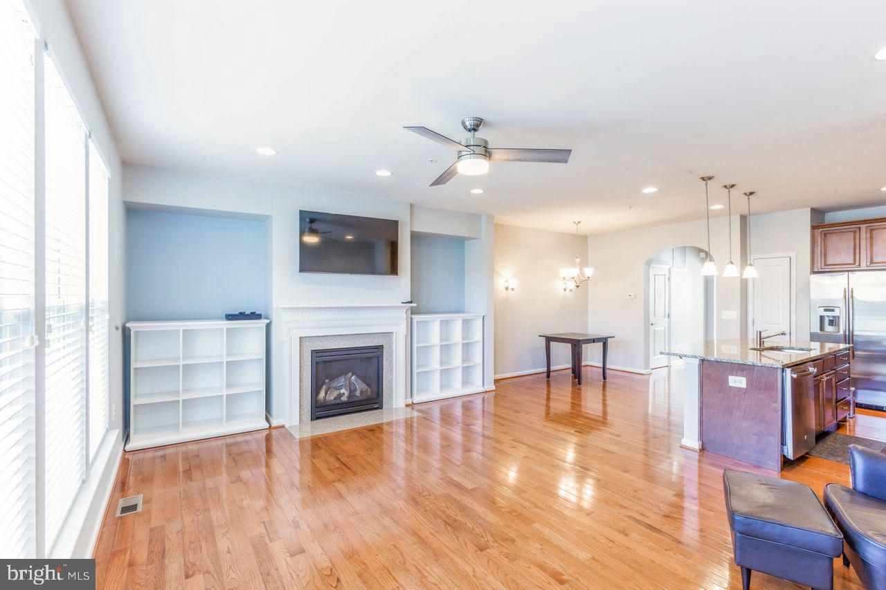 WORMANS MILL - Residential