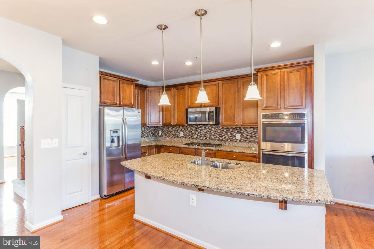 WORMANS MILL - Residential