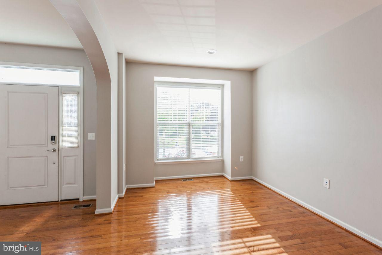 WORMANS MILL - Residential