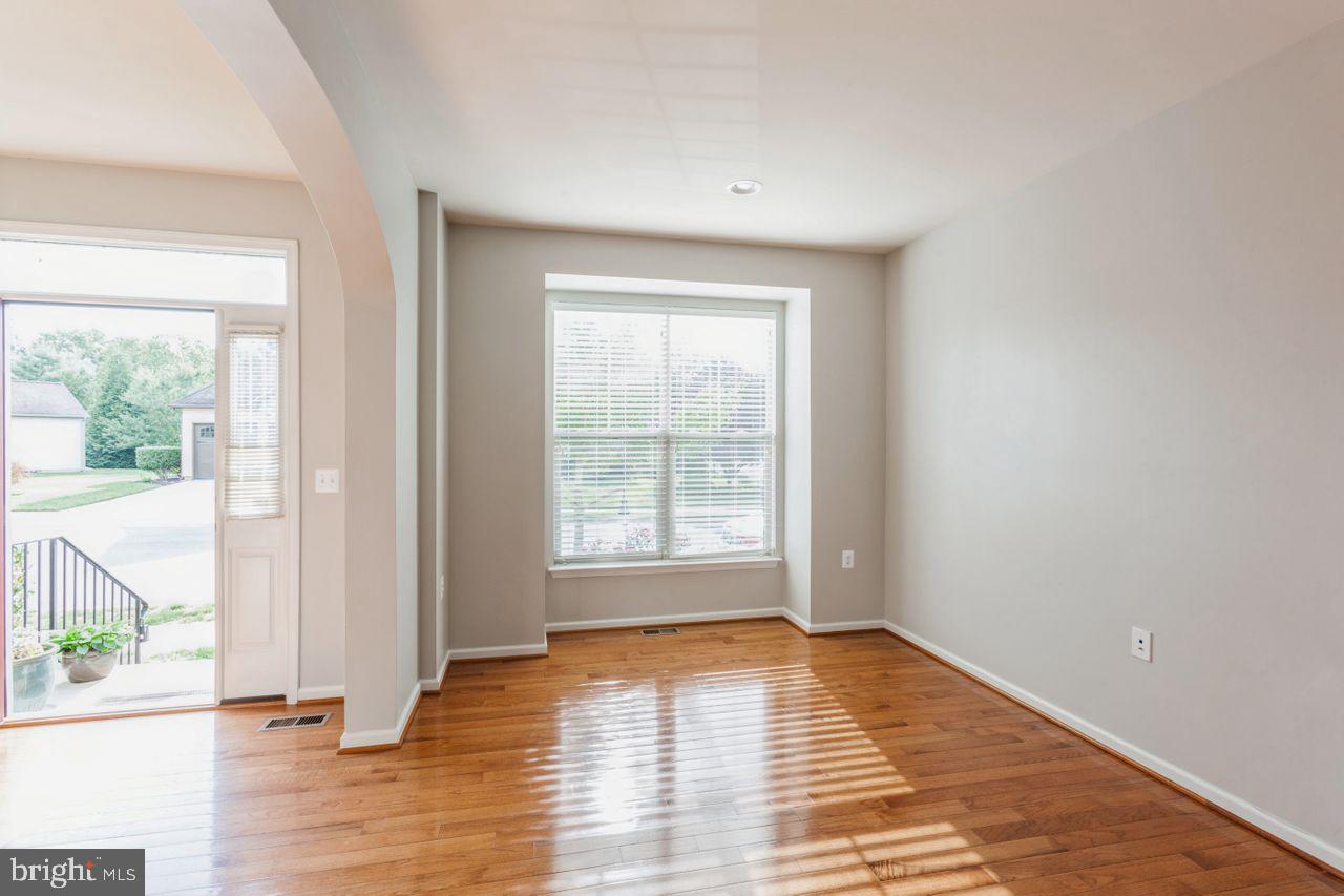 WORMANS MILL - Residential