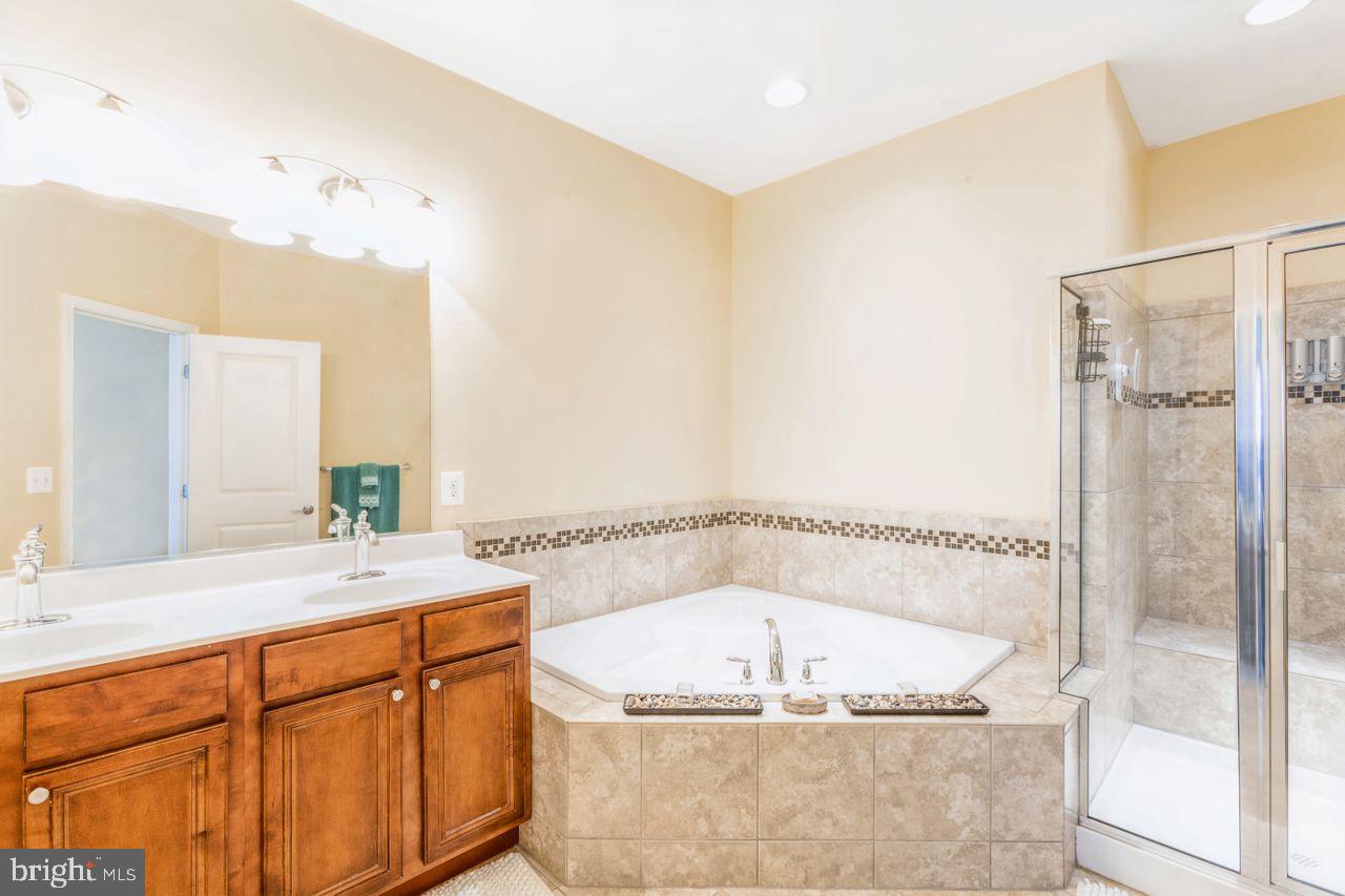 WORMANS MILL - Residential