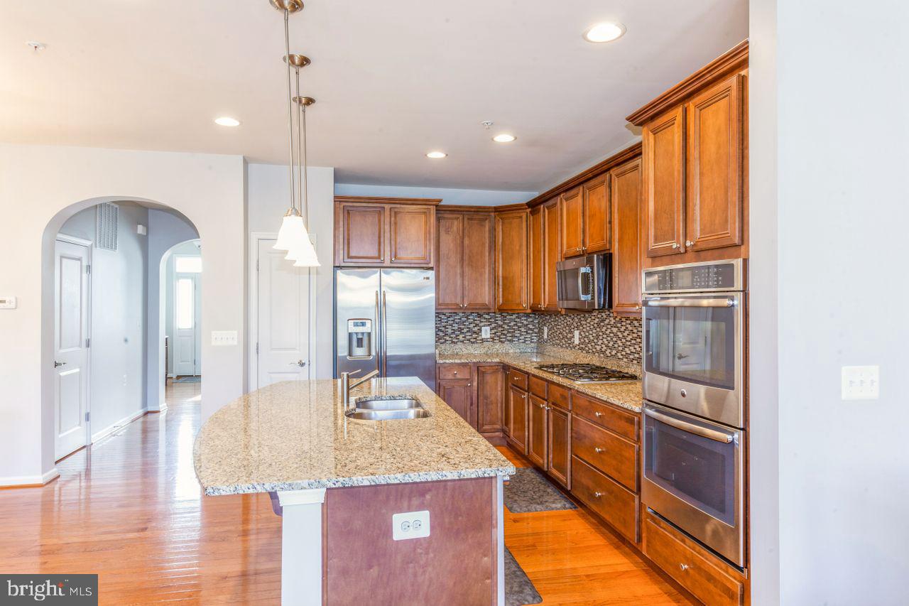 WORMANS MILL - Residential