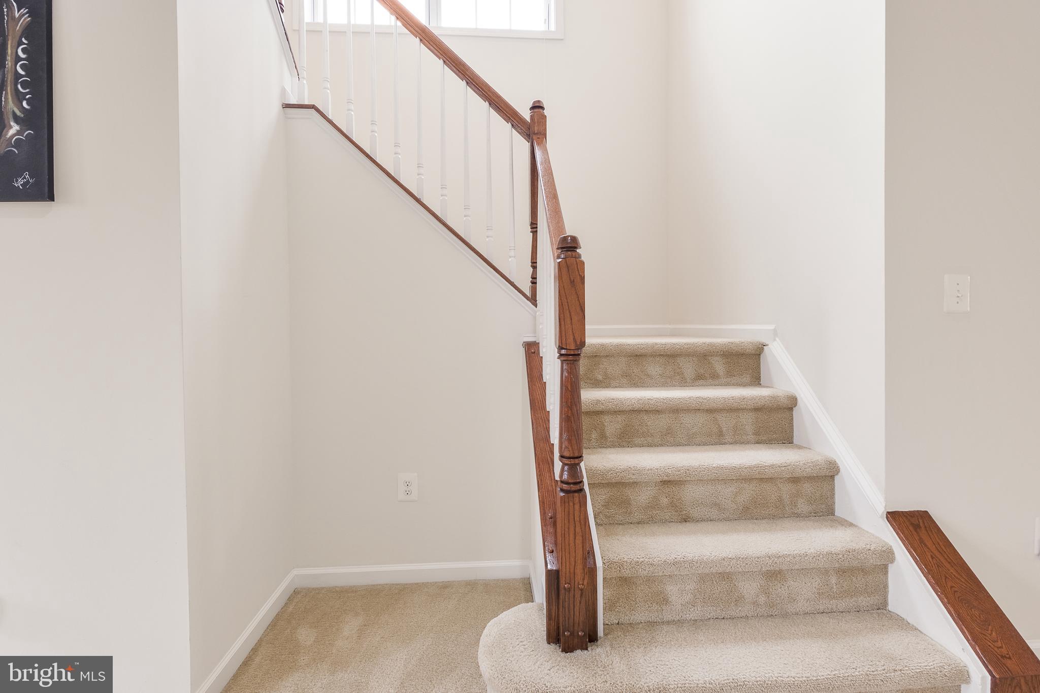 LOUDOUN VALLEY - Residential