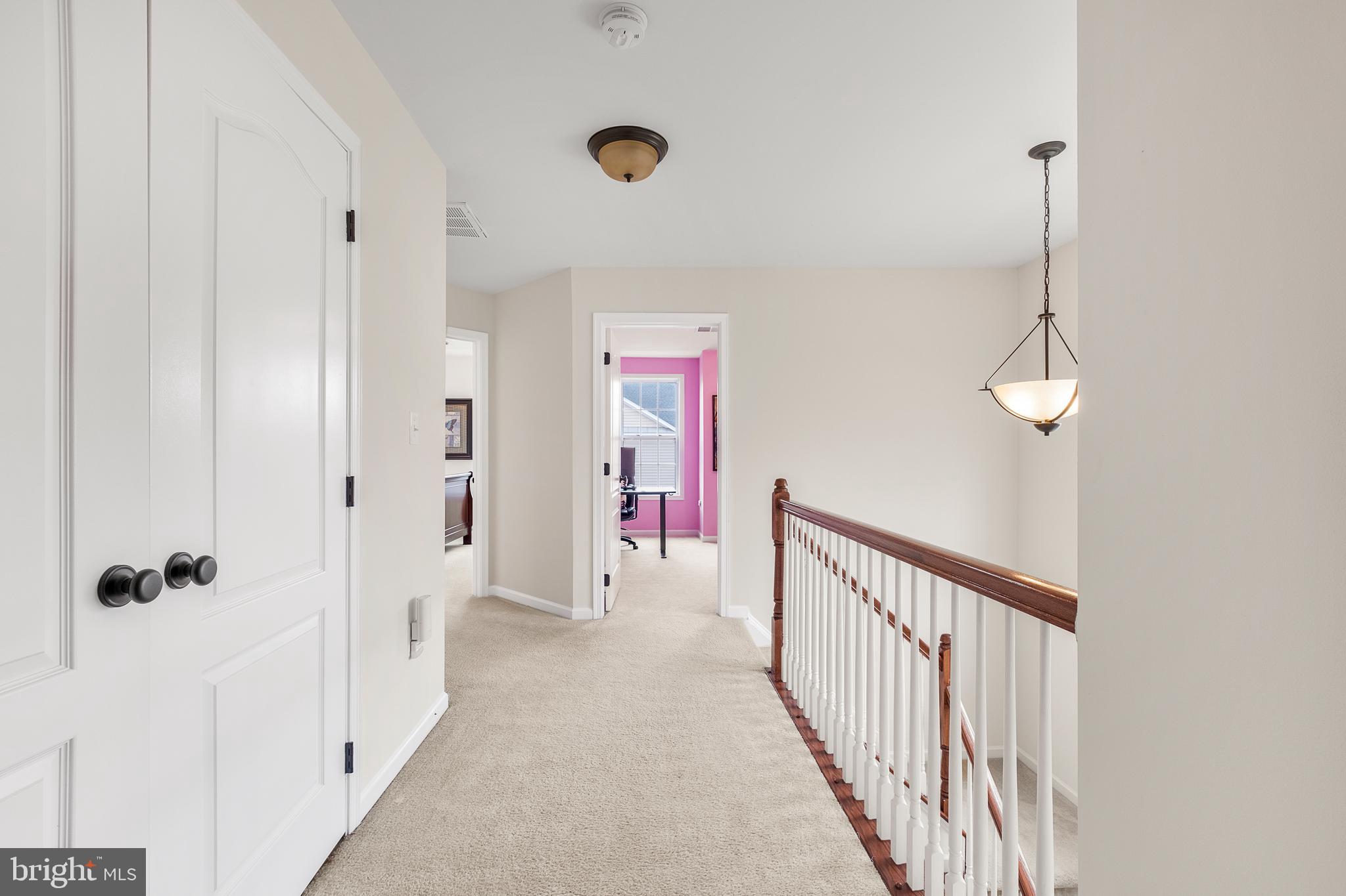 LOUDOUN VALLEY - Residential