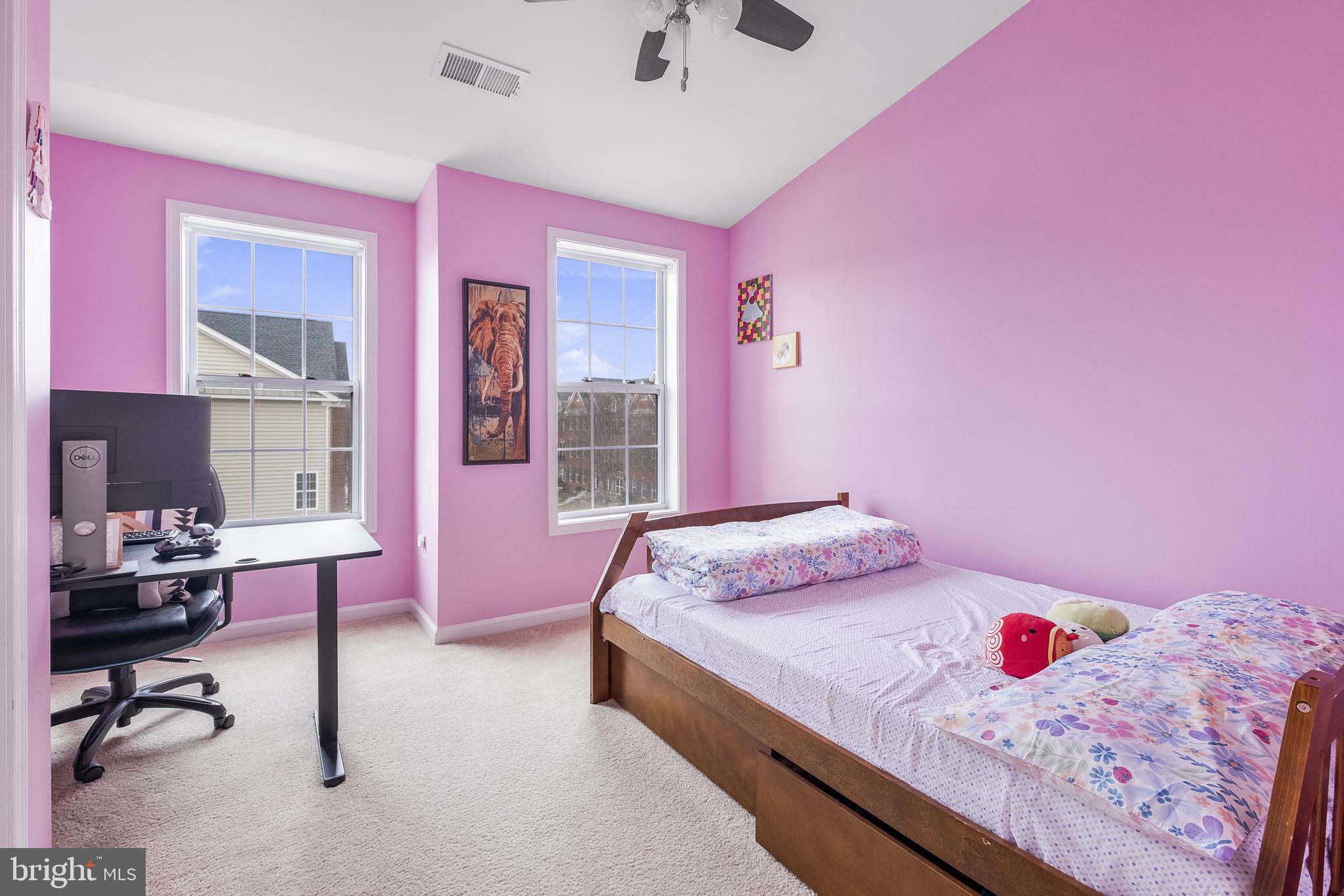 LOUDOUN VALLEY - Residential