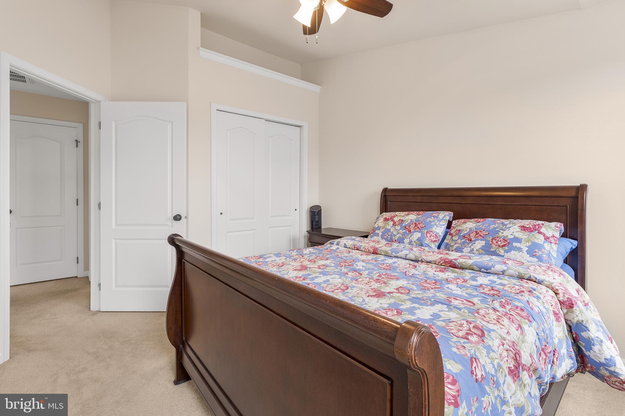 LOUDOUN VALLEY - Residential