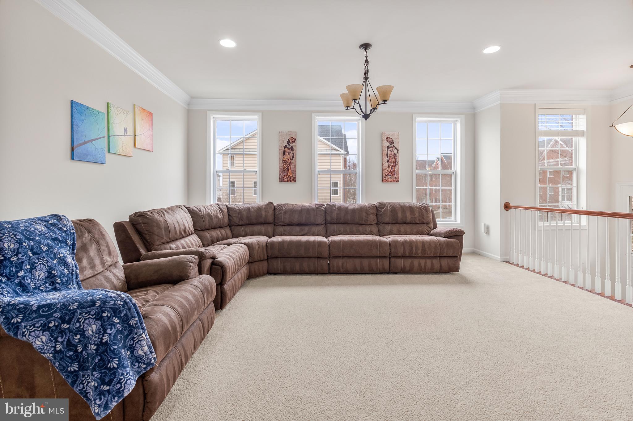 LOUDOUN VALLEY - Residential