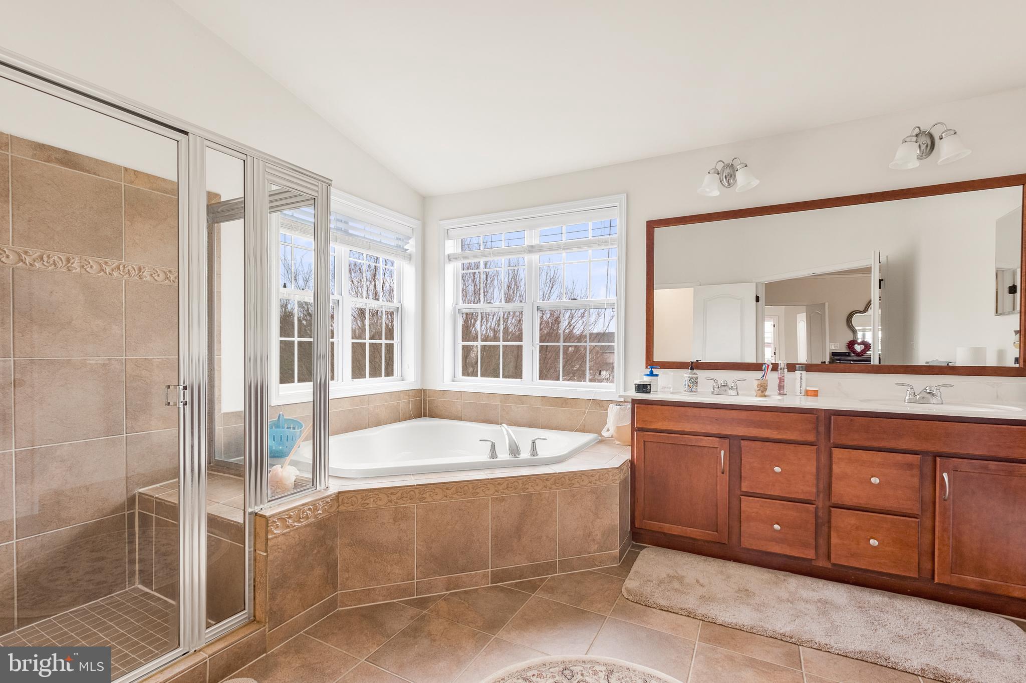 LOUDOUN VALLEY - Residential