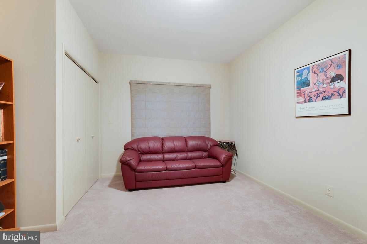 LUXMANOR - Residential