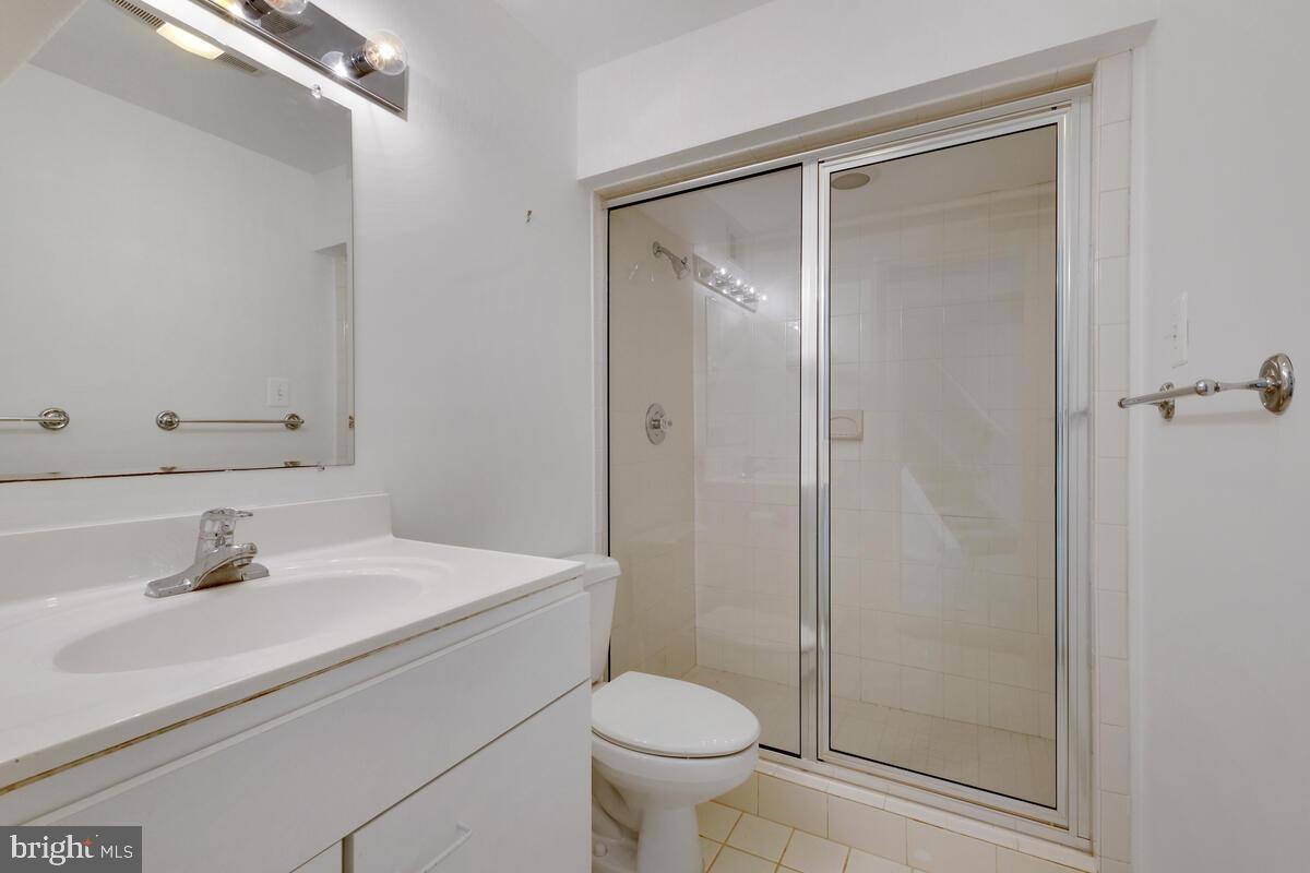 LUXMANOR - Residential