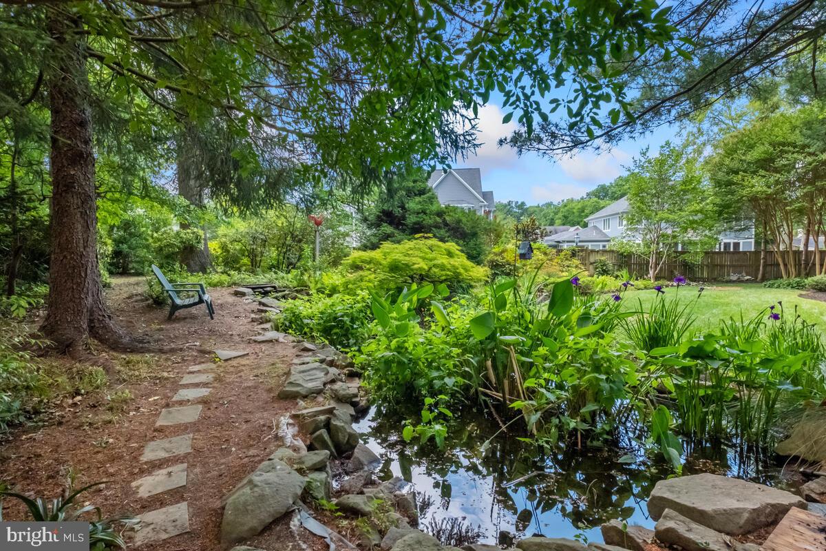 LUXMANOR - Residential