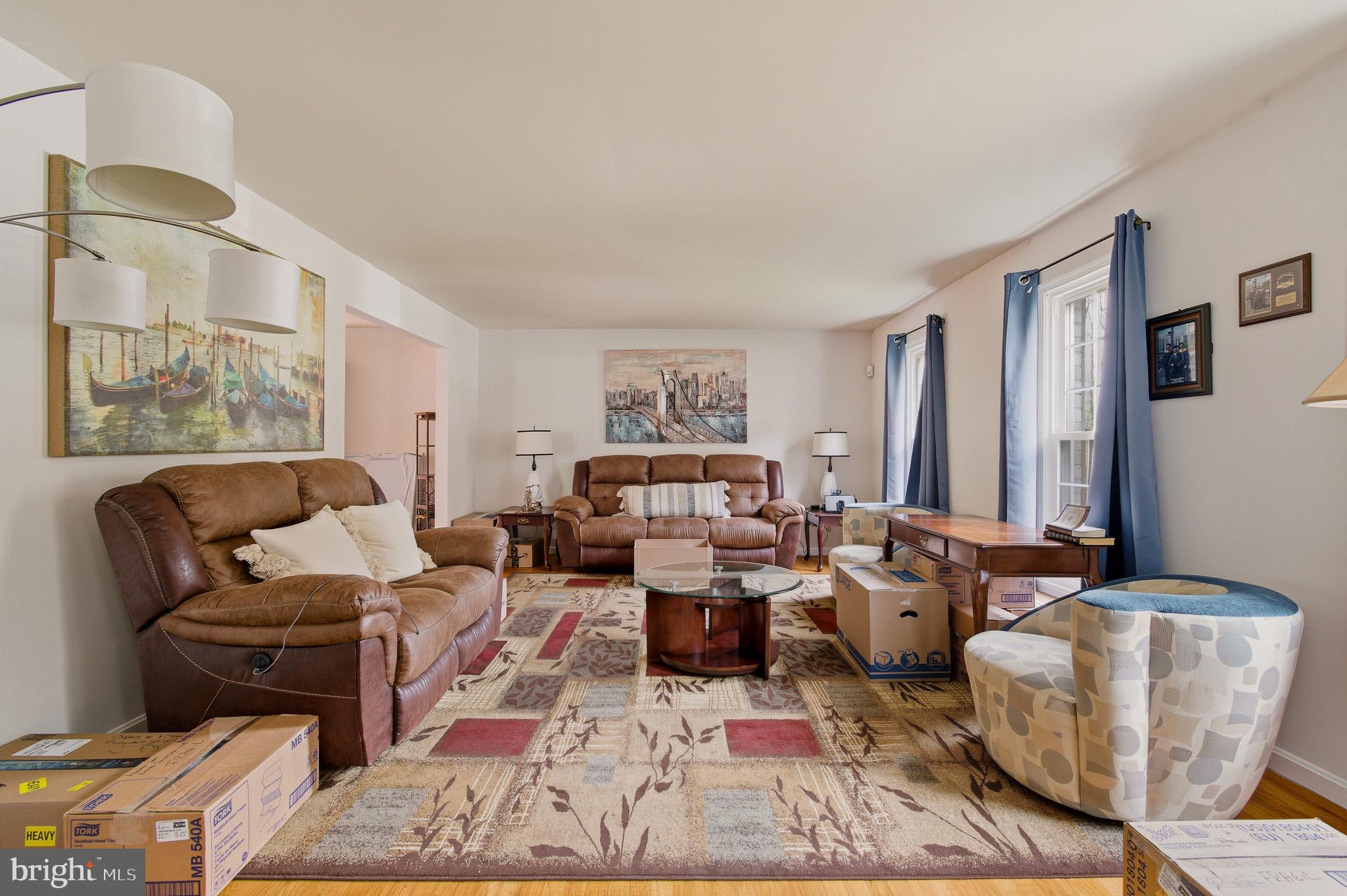 GLENFIELD MANOR - Residential