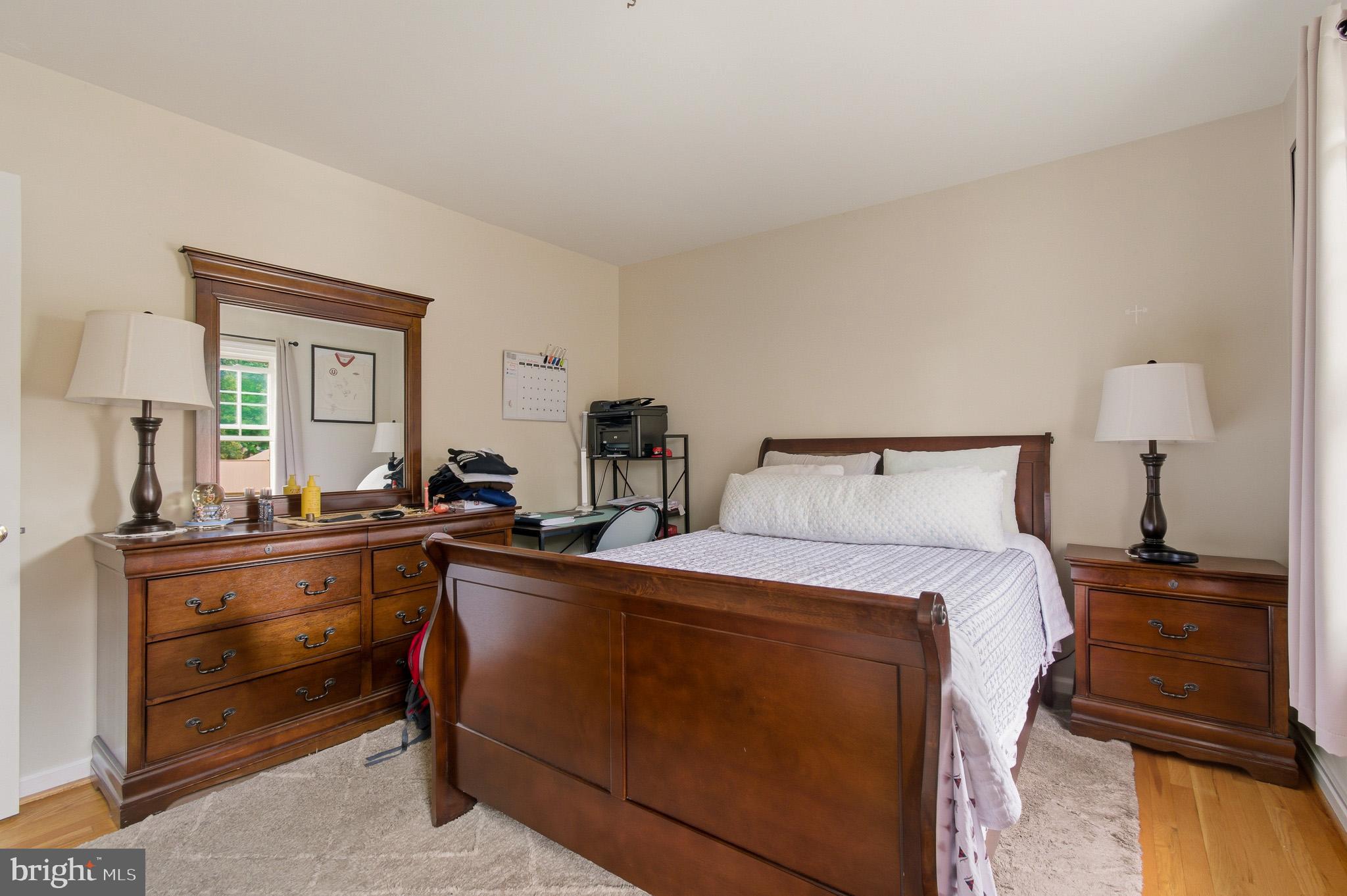 GLENFIELD MANOR - Residential