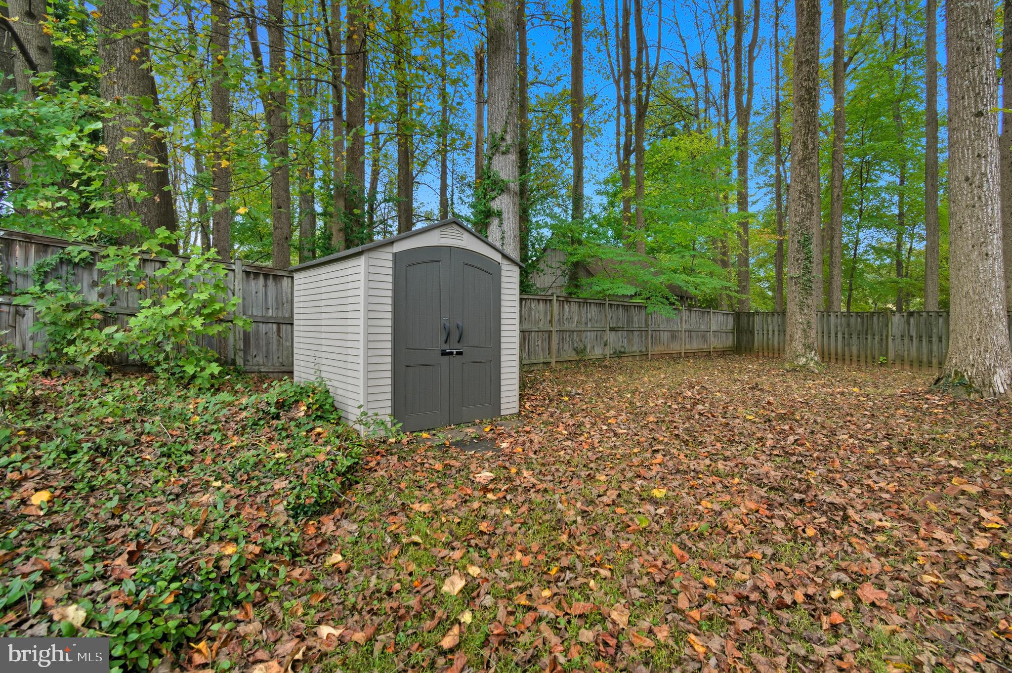 GLENFIELD MANOR - Residential