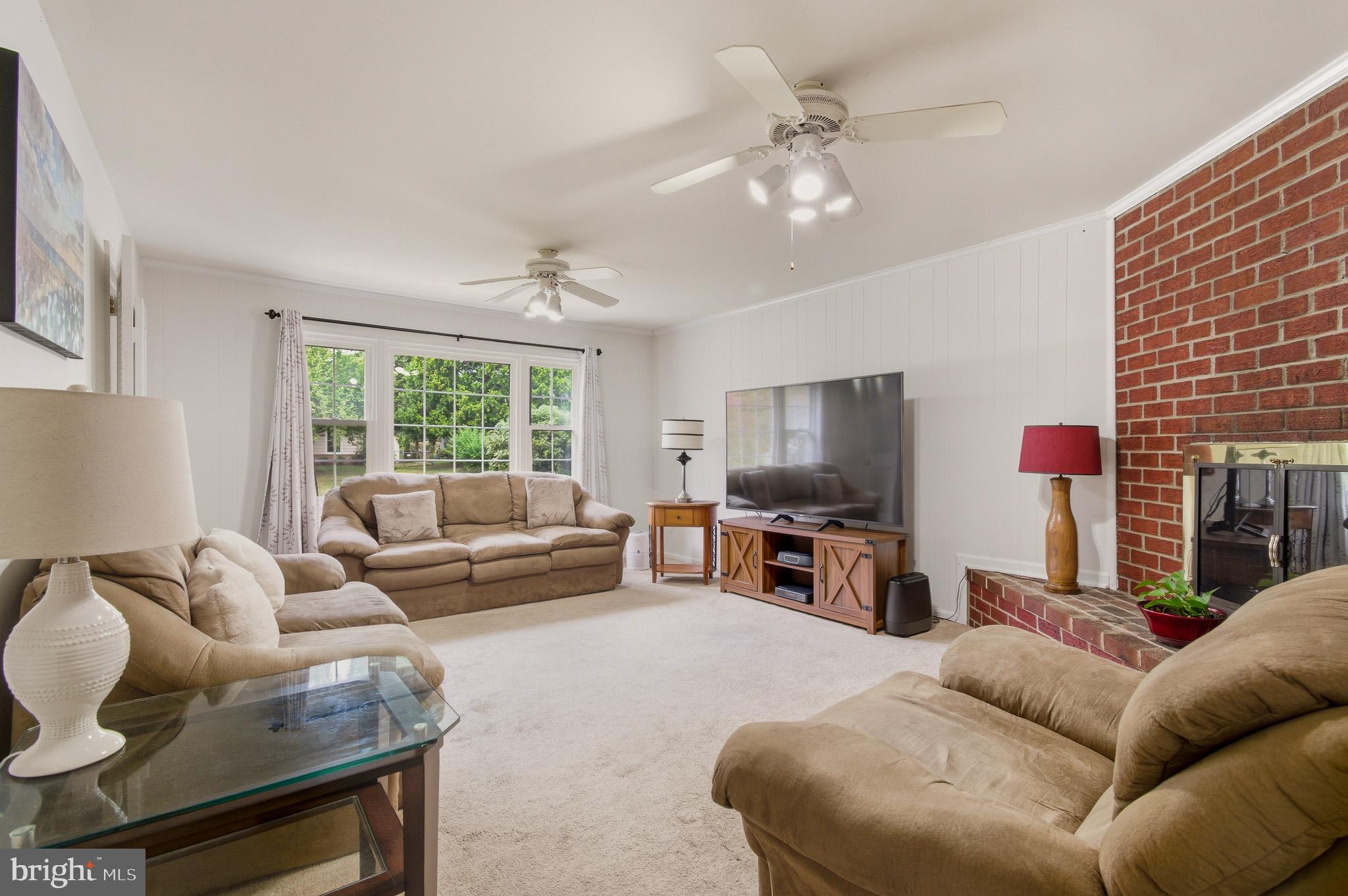 GLENFIELD MANOR - Residential