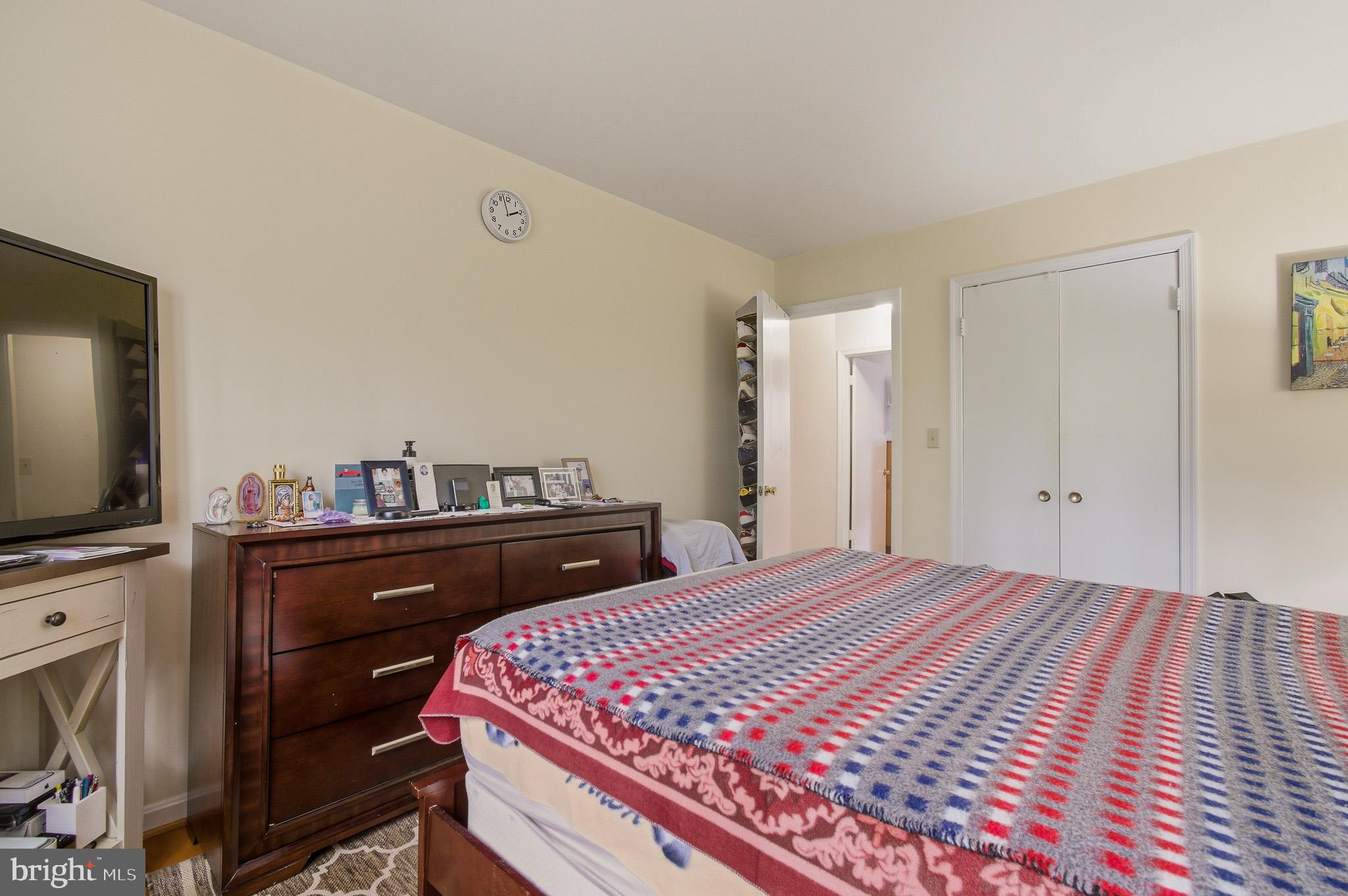 GLENFIELD MANOR - Residential