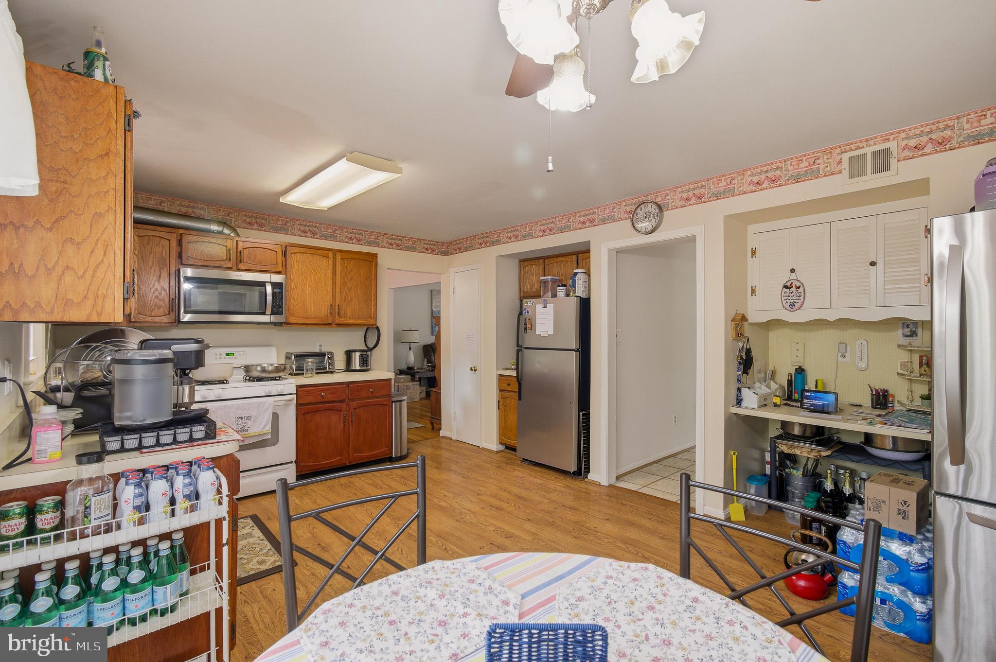 GLENFIELD MANOR - Residential