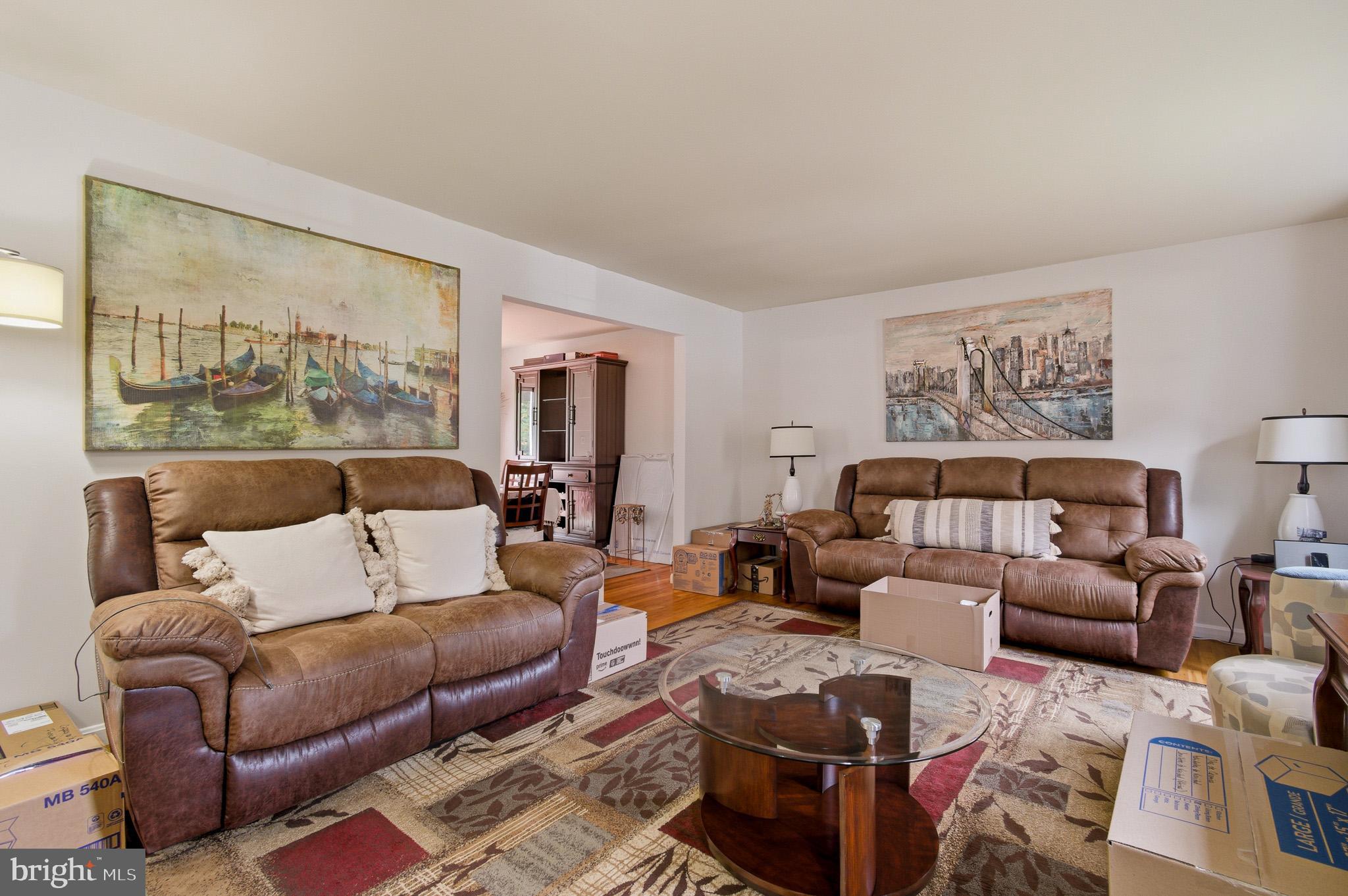 GLENFIELD MANOR - Residential