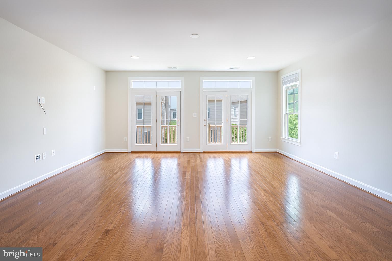 ONE LOUDOUN - Residential Lease