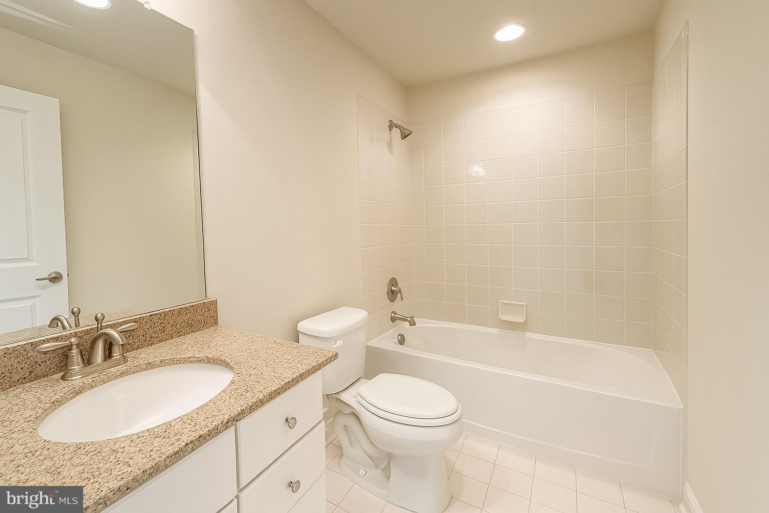 ONE LOUDOUN - Residential Lease