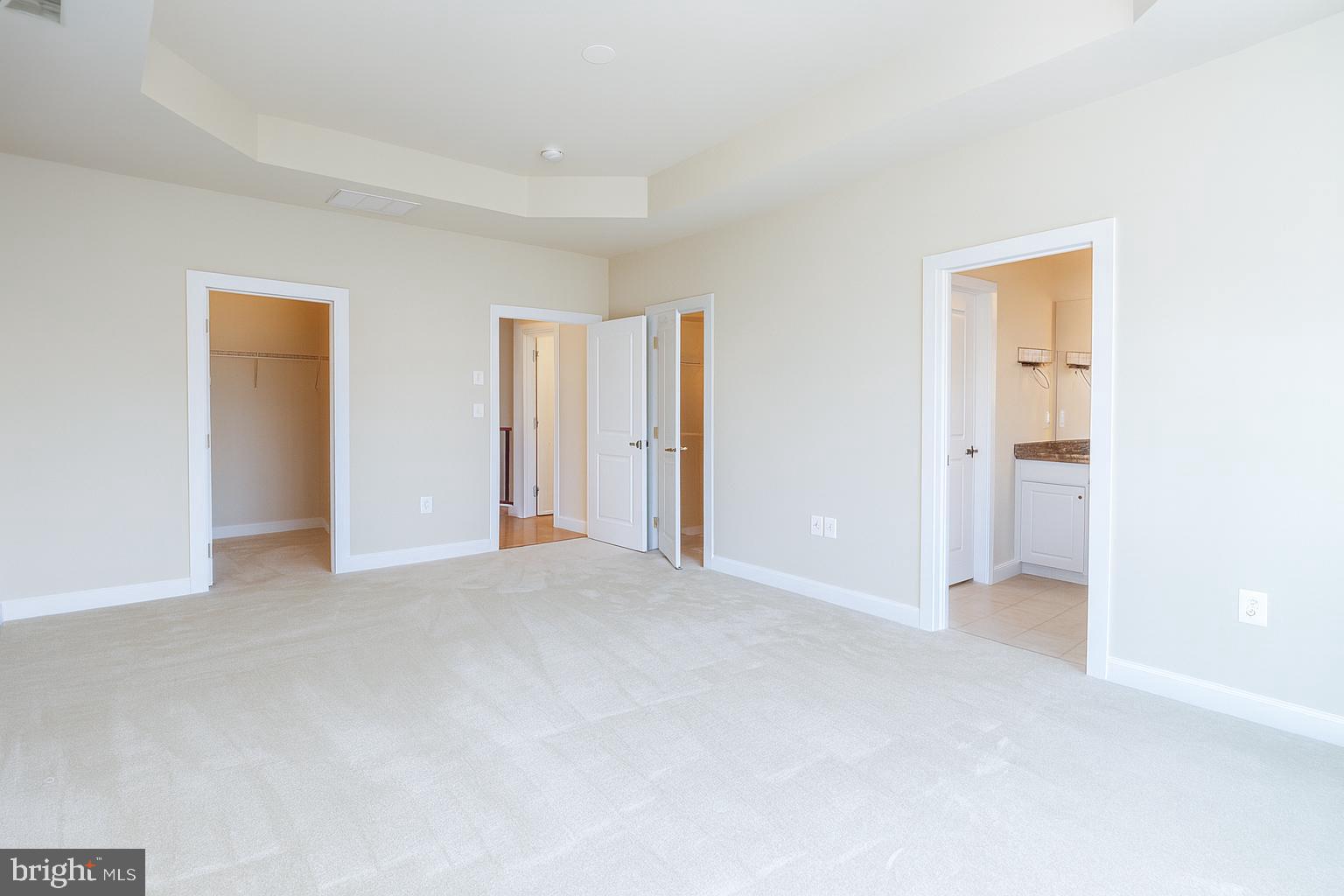 ONE LOUDOUN - Residential Lease