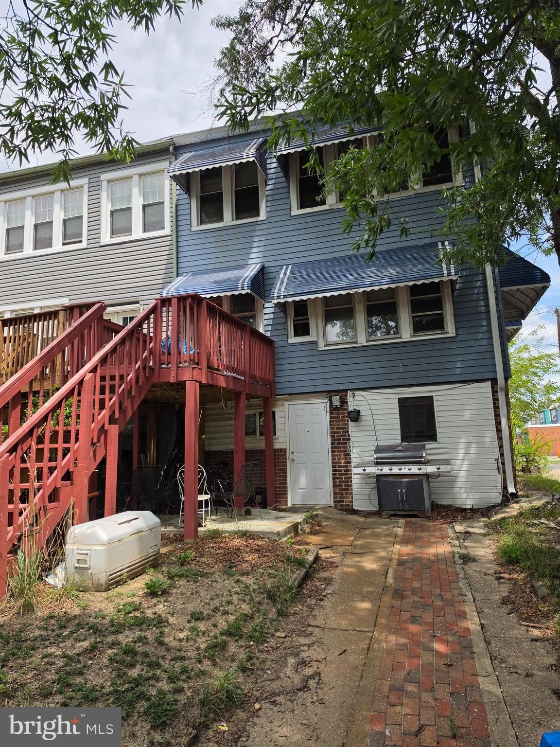 410 NICHOLSON STREET NW