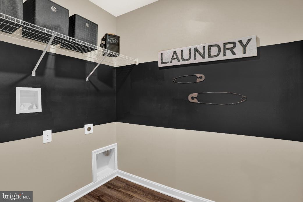 PINEGROVE - Residential