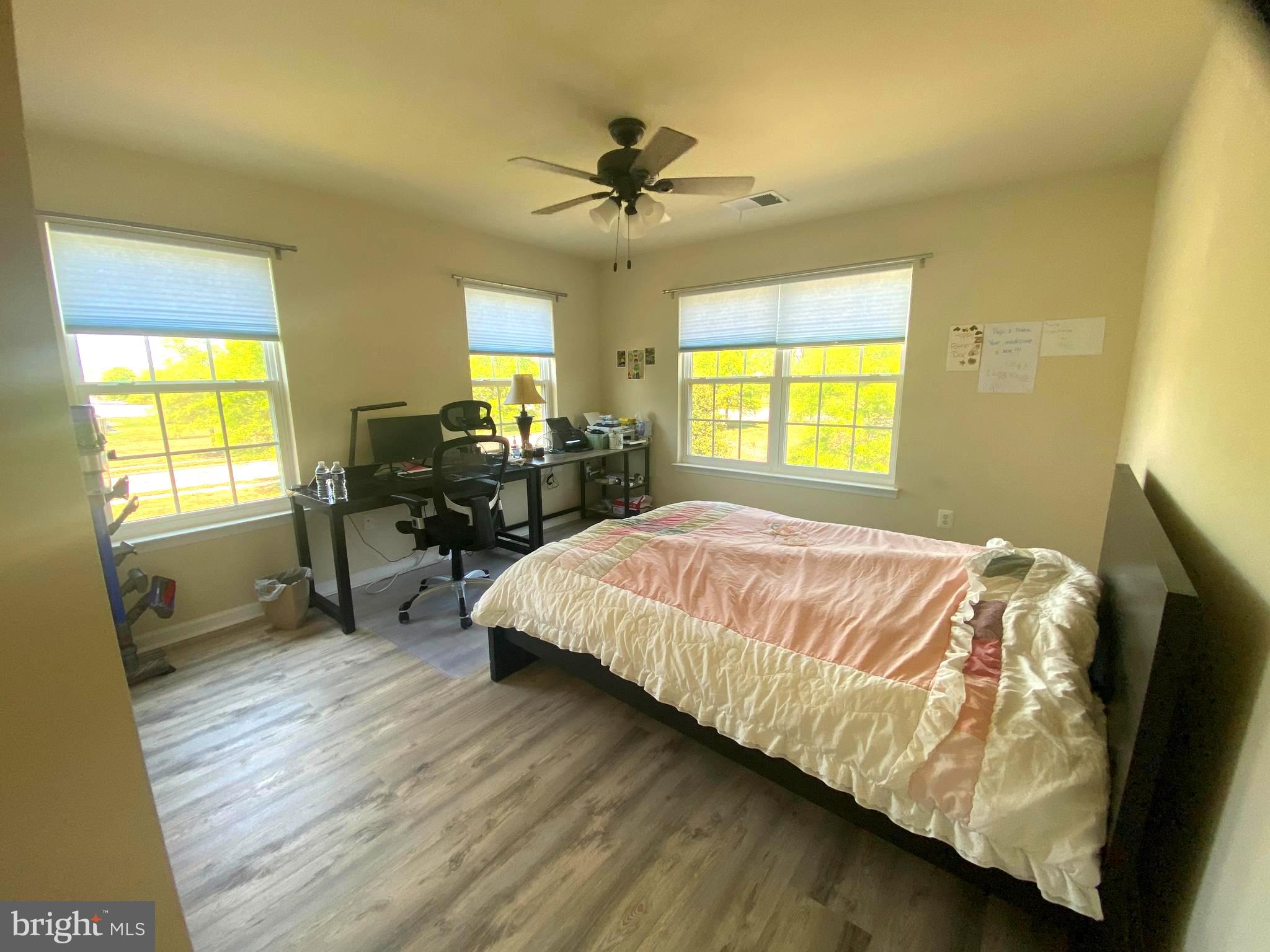 LAKELANDS AT EASTON - Residential