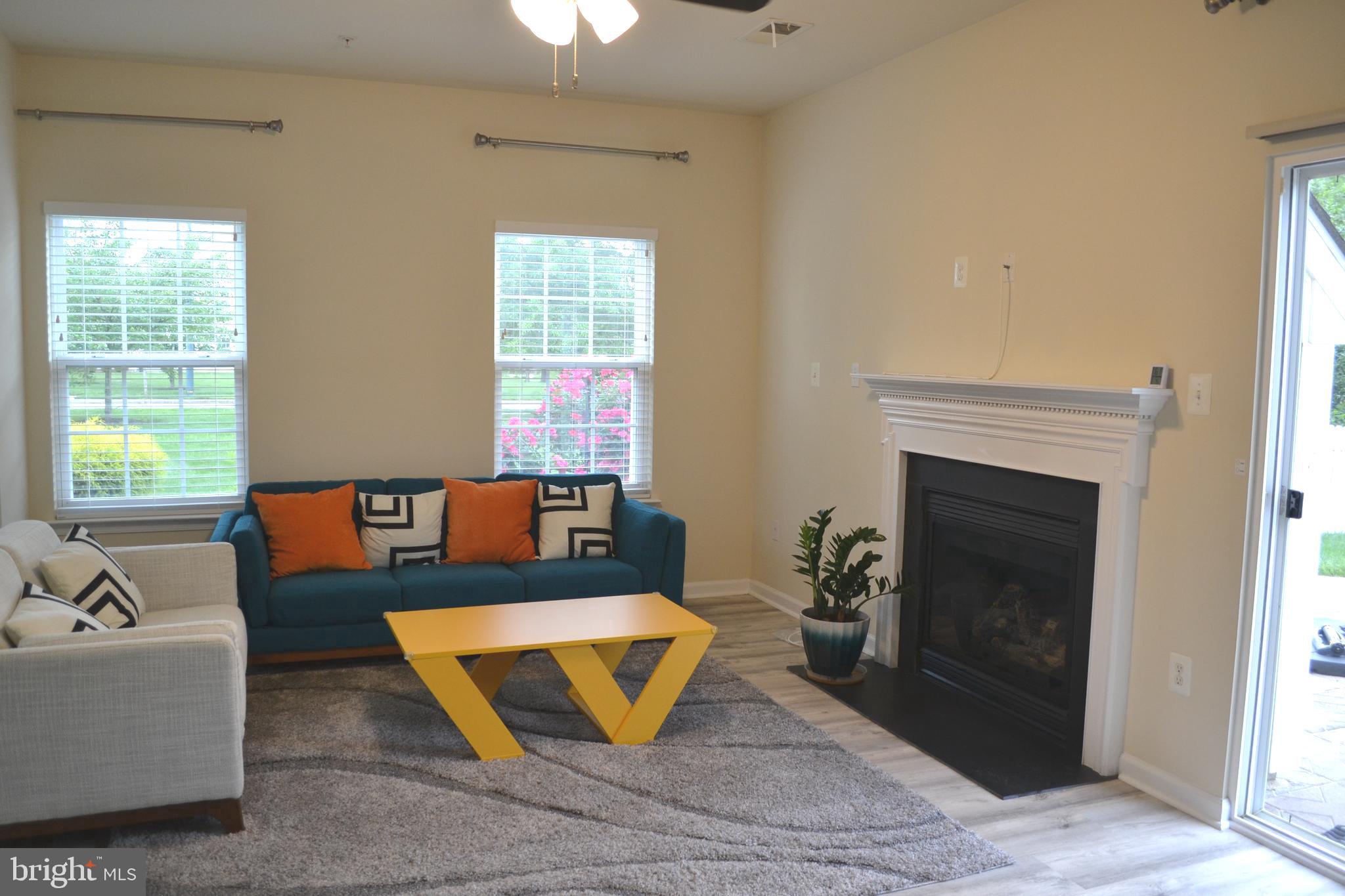 LAKELANDS AT EASTON - Residential