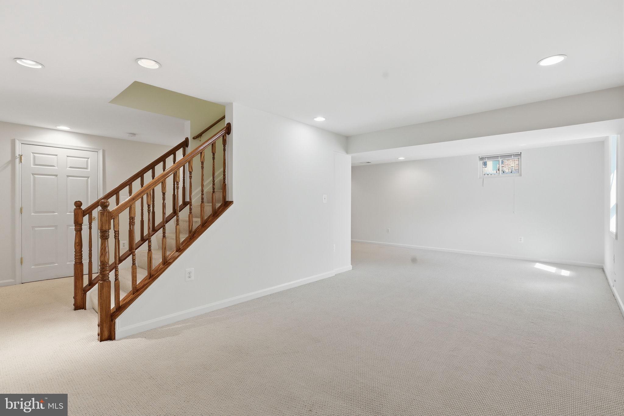 HASTINGS HUNT - Residential