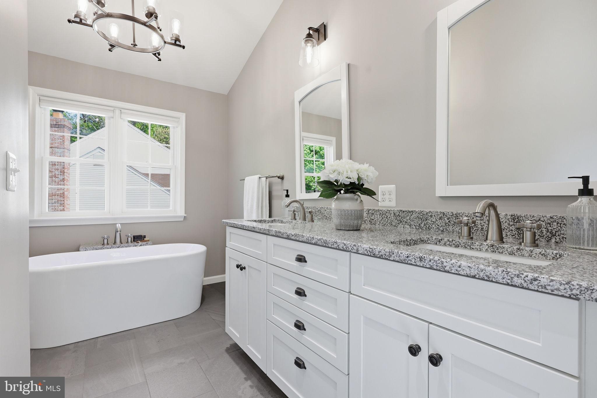 HASTINGS HUNT - Residential