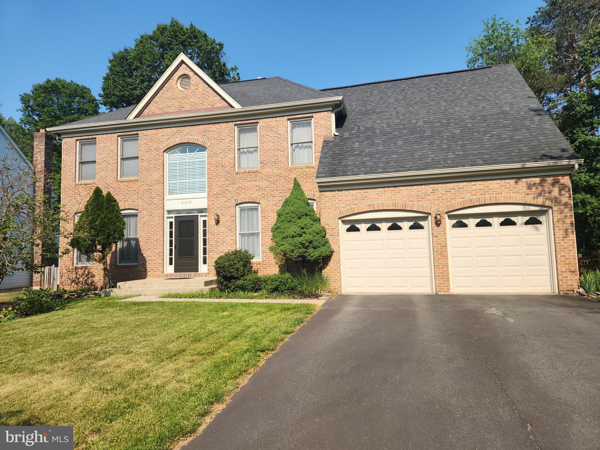 POTOMAC HUNT - Residential